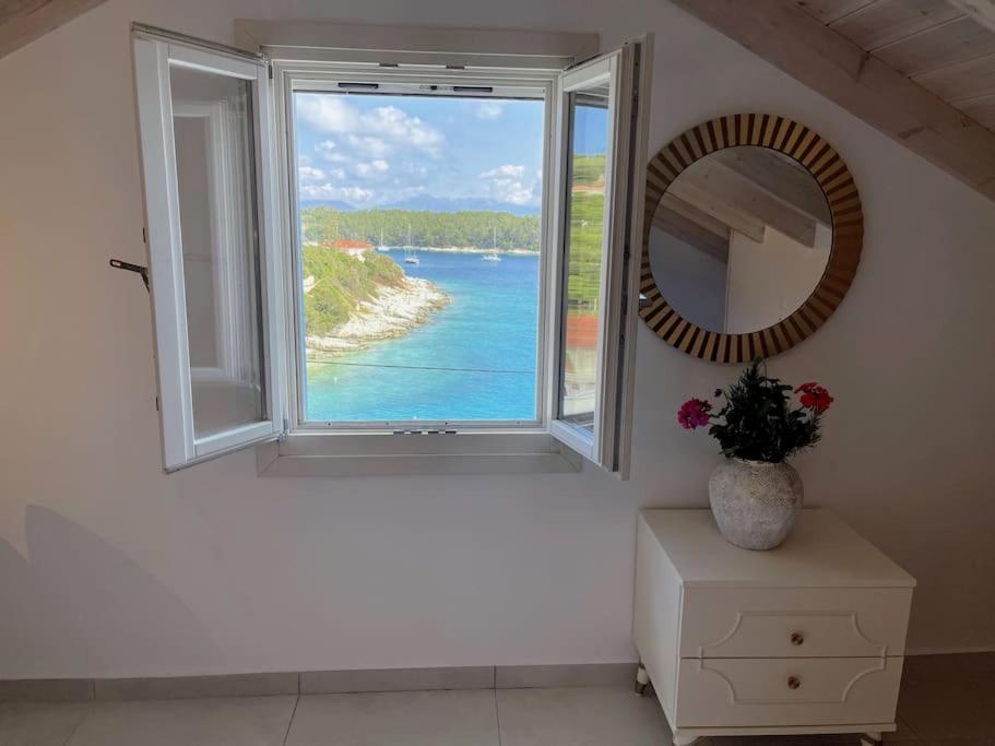 Paradise House Apart3, 5Min Walking Distance To Fiskardo Center Экстерьер фото